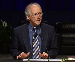John Piper Explains Why Women Shouldn't Lead Men