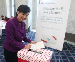 American Red Cross Sends Military Holiday Messages Overseas