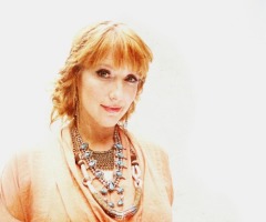 Interview: Sixpence None the Richer's Leigh Nash on 'Hymns and Sacred Songs'