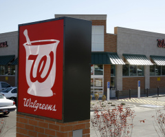 Walgreens Off the 'Naughty' List; Vows to Say 'Christmas'