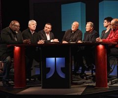 Influential Pastors Weigh in: Is There a Right Way to Present the Gospel?