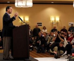 Santorum Says Obama's Agenda Based on 'Phony' Theology, Not Bible