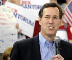 Churchgoers More Likely to Vote For Santorum, Poll Finds