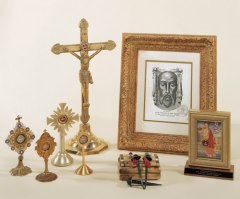 Relics of Christ's Cross, Crown of Thorns Presented at Nev. Exhibition