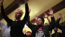 Star-Studded Rally for Trayvon Martin Held at Calif. Megachurch