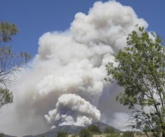 New Mexico's Largest Wildfire Threatens to Grow