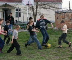 Young People Play Key Role in Ministry to Former Soviet Union