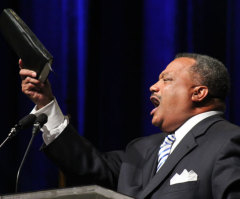 Black Pastor Gets Southern Baptists Excited About the Gospel