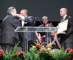 Video of Fred Luter Jr.'s Emotional Election as SBC President Released