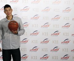 'Jeremy Lin's Miracle Night' Marks End of NBA Star's Tour of Taiwan