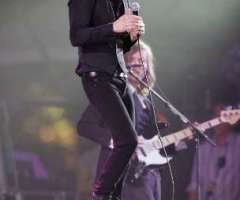Brandon Flowers of 'The Killers' Defends Mormon Faith Against Richard Dawkins