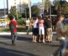 'Hug Me, Jesus Loves You' Evangelism Effort Reaches Out to Homosexuals in Brazil Gay Pride Parade