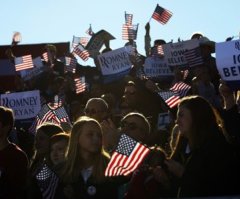 Evangelicals, Catholics May Determine Iowa's Vote