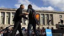 Obama, Romney Deliver Final Message on Last Campaign Day