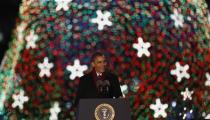 Obama Lights up National Christmas Tree, Reflects on Sandy Hardships