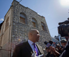 Newark Mayor Shares 'Food Stamp' Challenge Experience; May Run for Governor