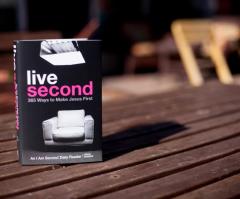 'I Am Second' Releases 'Live Second' Book to Encourage Putting God, Others First