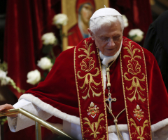 UK Catholics Express Shock Over Pope's Resignation