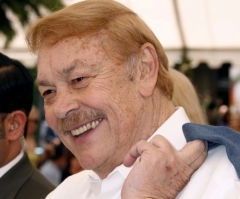 Jerry Buss Dies at Age 80; Lakers Owner Remembered as Legend