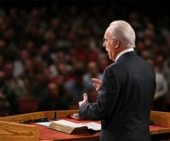 Author and Pastor John MacArthur to Receive NRB Hall of Fame Award