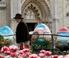 Bill O'Reilly: Christian Tradition Under Attack as Schools Ban 'Easter'