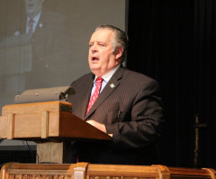 Senate Bill Not 'Amnesty,' Say Pro-Immigration Reform Evangelicals