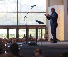 Greg Laurie Says He Went to DC to Pray, Not Fight With Gay Activists