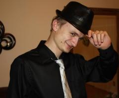 Church Trip Turns Tragic as Teen Washes Away Over 600-ft Yosemite Waterfall; Brother Urges Prayer