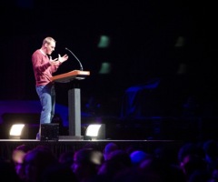 'Radical' Founder David Platt to Launch Small Group Study by Simulcast From Middle East