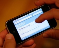 Christians Are Happier, More Socially Connected Than Atheists, Twitter Study Reveals