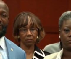 Trayvon Martin Prayers as Opening Statements Begin: 'His Smile Strengthens Us' (VIDEO)