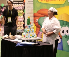 VeggieTales' Bob the Tomato and Larry the Cucumber, Now Official Face of Operation Christmas Child