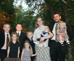 Controversial Ariz. Pastor Sparks Anger by Saying 'Gays Should Be Executed'